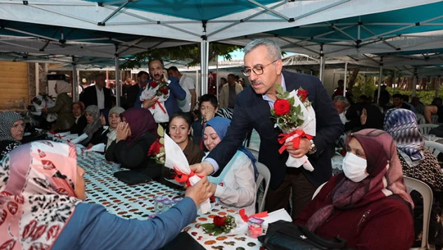 Şehit Aileleri ve Gaziler derneğinden Mevlid-i Şerif ve Anneler Günü programı