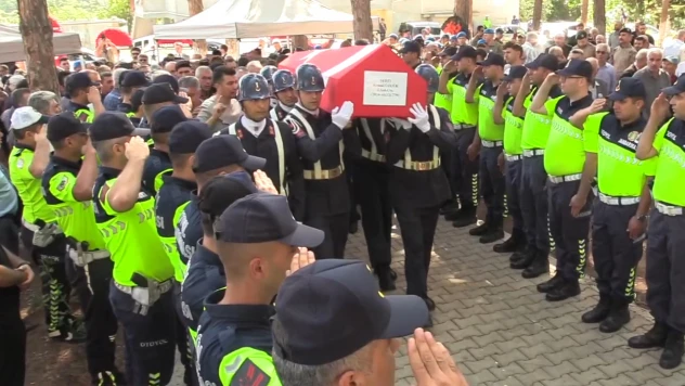 Şehit Jandarma Astsubay Çavuş Kemal Özgür, son yolculuğuna uğurlandı