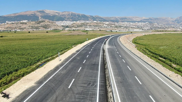 Şehrin kuzeyi ile güneyini bağlayan köprü zamandan ve yakıttan tasarruf sağlıyor