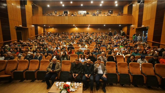 Şiir ve Edebiyat Günleri'nde Cahit Zarifoğlu'nun hayatı sahneye taşındı