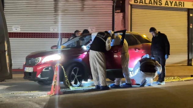 Silahlı kavgada 2 kişi öldü, 1 kişi ağır yaralandı