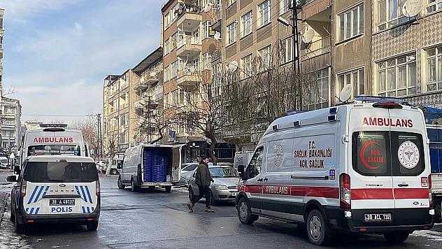 Sobadan sızan gazdan 4 kişi zehirlendi