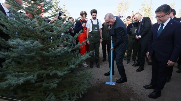 Son 23 yılda 7,5 milyar fidan ve tohumu toprakla buluşturduk