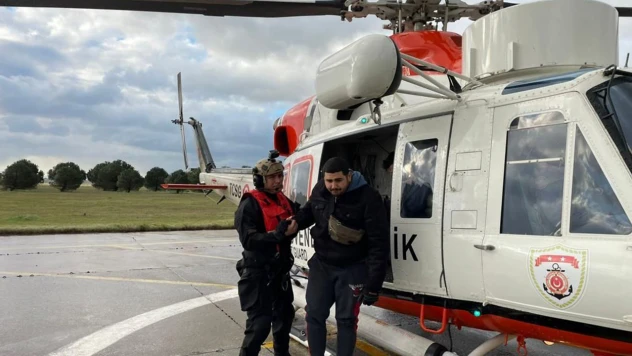 Sürüklenen geminin 7 mürettebatı kurtarıldı