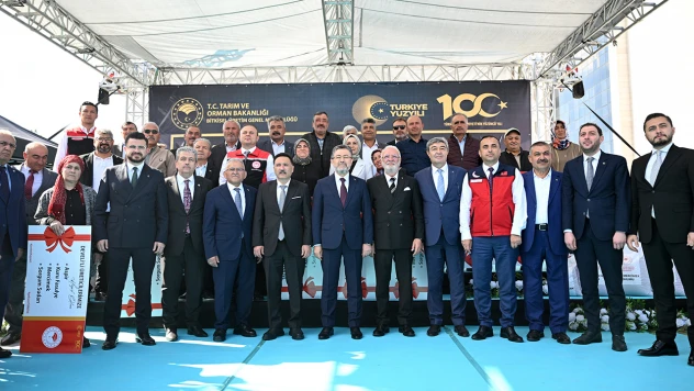 Tarım ve Orman Bakanı Yumaklı, 'Türkiye 103 ülkeye tohum ihraç ediyor'