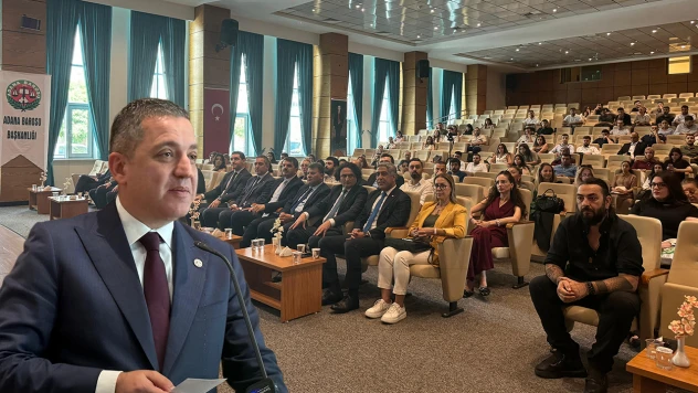 TBB Başkanı Erinç Sağkan, stajyer avukatlara seslendi