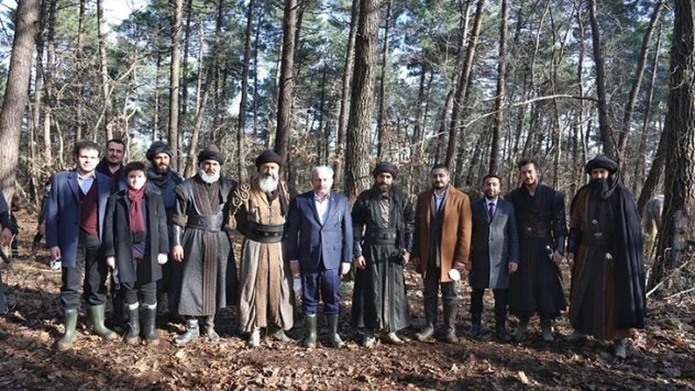 TBMM Başkanı Şentop, Büyük Selçuklu dizi setini ziyaret etti