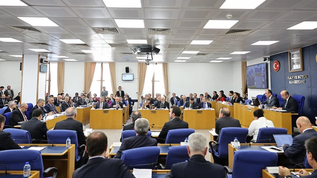 TBMM Plan ve Bütçe Komisyonunda, Savunma Sanayii düzenlemeleri ertelendi