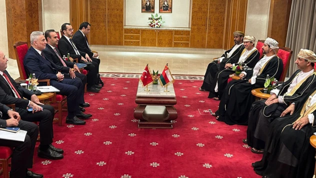 Ticaret Bakanı Bolat, Ummanlı Mevkidaşı Al Yousef ile görüştü