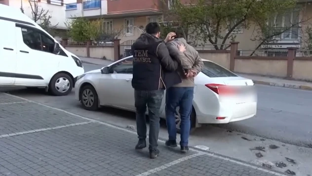 TSK'ya sızan FETÖ üyeleri yakalandı