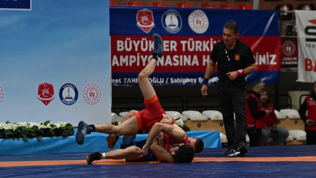 Türkiye Güreş Şampiyonası, Gaziantep'te başladı