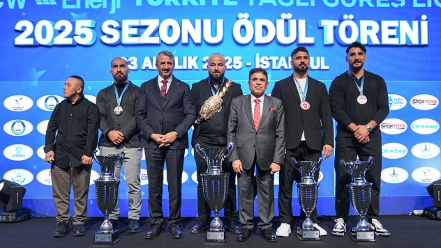 Türkiye Yağlı Güreş Ligi 2025 Sezonu ödülleri sahiplerini buldu