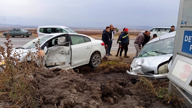 Üç ayrı kazada 7 kişi yaralandı