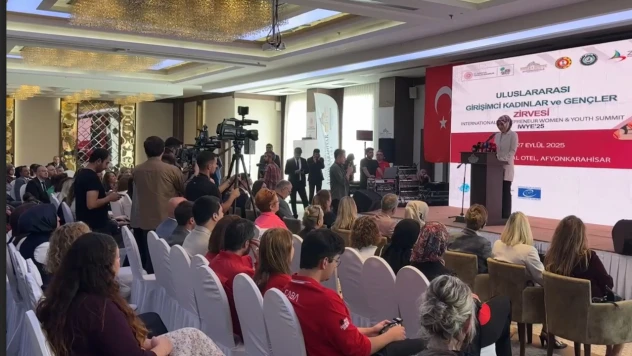 Uluslararası Girişimci Kadınlar ve Gençler Zirvesi başladı