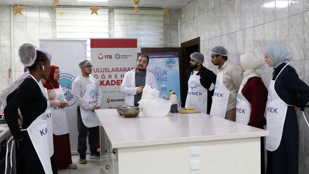 Uluslararası öğrenciler Kayseri mutfağını uygulamalı öğreniyor