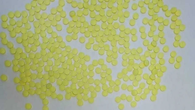 Üzerinden 426 uyuşturucu hap çıkan zanlıya gözaltı