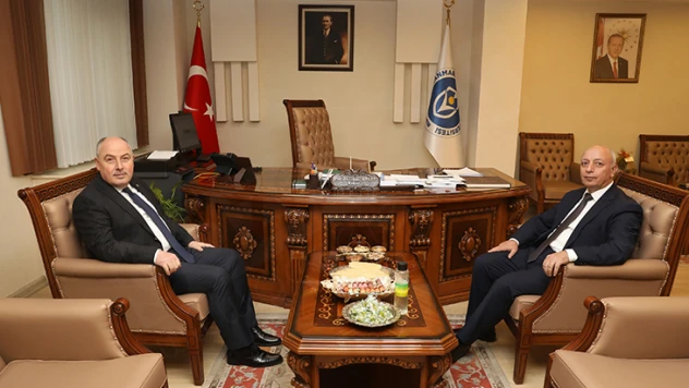 Vali Coşkun'dan KİÜ Rektörü Prof. Dr. Bakan'a ziyaret