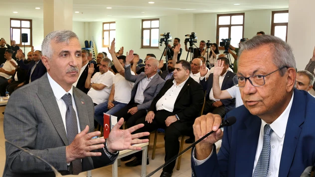 Vali Ünlüer, Kahramanmaraş'taki gelişmeleri KMTSO Meclis Üyelerine anlattı