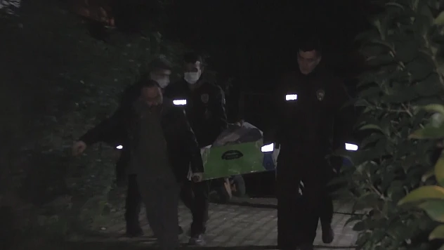 Yalnız yaşayan bir kişi evinde ölü bulundu