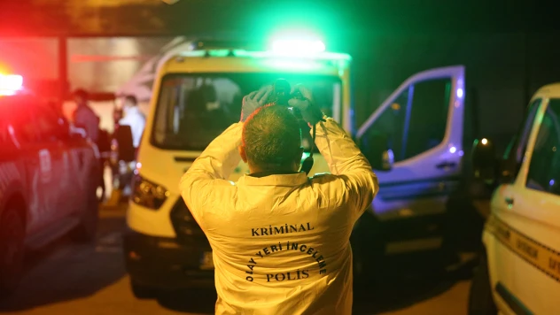 Yangın çıkan binada 2 kişi öldü, 14 kişi dumandan etkilendi