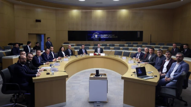 YEKA GES-2025 yarışmalarının sözleşmeleri imzalandı