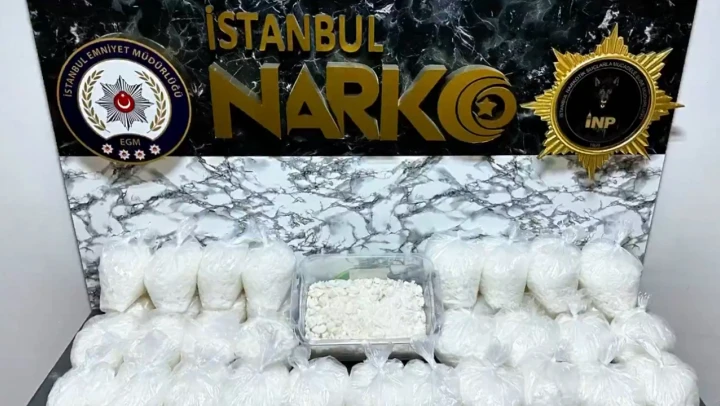 İstanbul Başakşehir'de 880 kg uyuşturucu madde ele geçirildi
