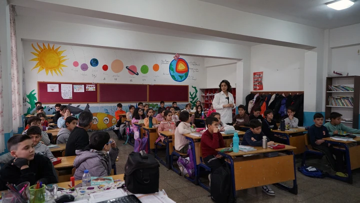 Okullar yaz tatiline erken mi girecek? MEB'den açıklama geldi