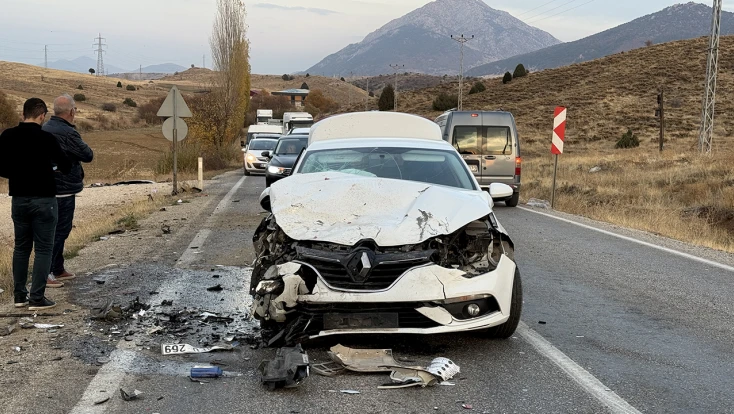 Kahramanmaraş'ta feci kaza! Yaralılar var