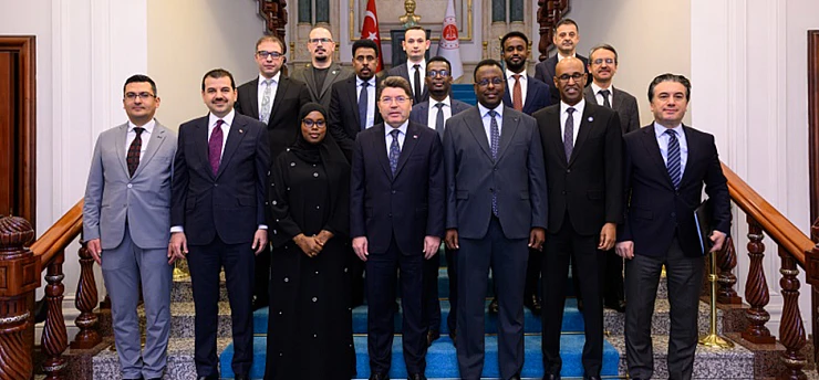 Adalet Bakanı Tunç, Somali Adalet ve Anayasal İşler Bakanı Sheikhali'yi ağırladı