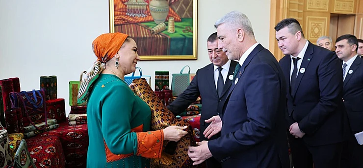 Ticaret Bakanı Ömer Bolat, Türkmenistan'da