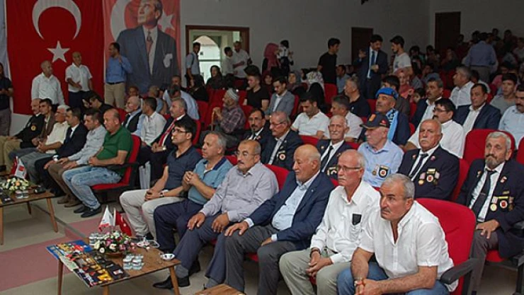 Kahramanmaraş'ta gaziler, gençlerle buluştu!