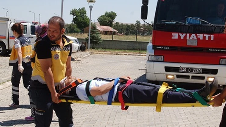 AFAD'dan Afşin'de gerçeği aratmayan tatbikat!