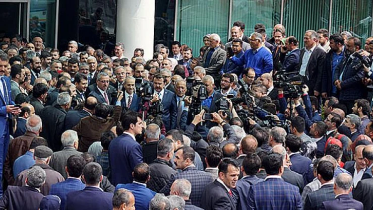 TBB'den Büyükşehir'e 6 araç