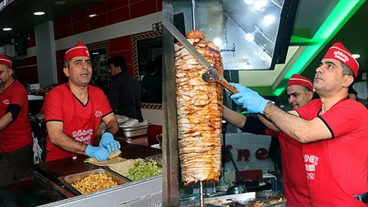 Görme engelli dönerci çalışma azmiyle örnek oluyor!