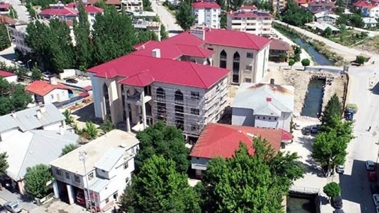 Göksun Belediyesi yeni hizmet binasında sona gelindi!