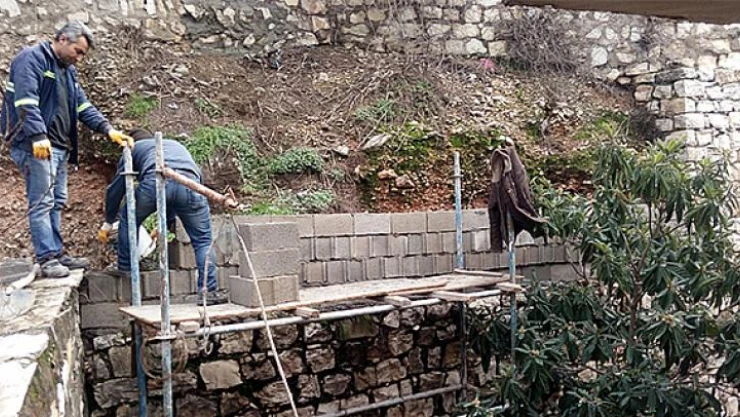 Büyükşehir yaraları sarıyor!