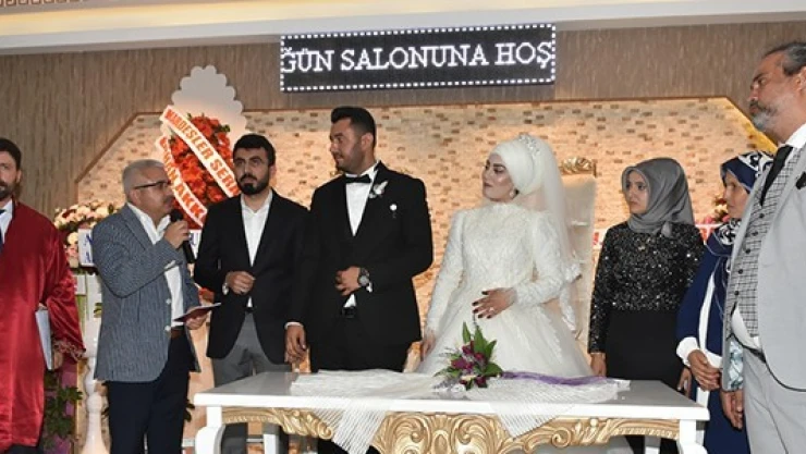 Kara ailesinin mutlu günü!