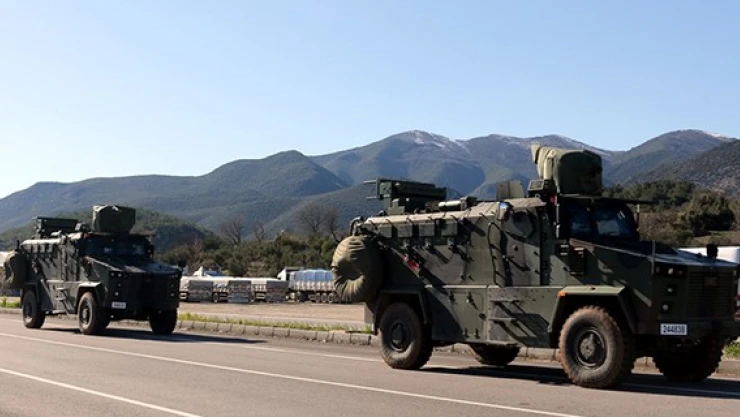 Suriye sınırına askeri sevkiyat!