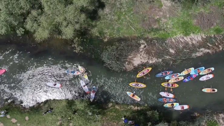150'ye yakın sporcu Zamantı Irmağı'nda kürek çekti