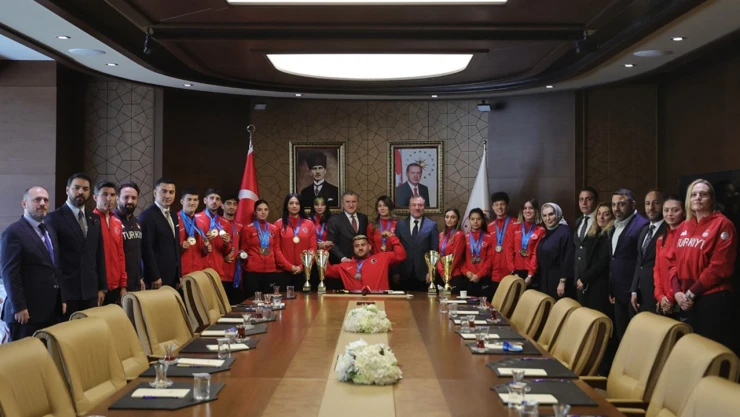 29 madalyayla döndüler! Tebrikler bizim çocuklar