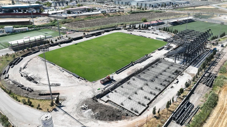 4 bin kişilik spor kompleksinde son aşamalar