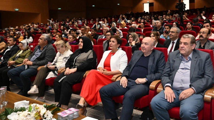 4. Geleneksel Türk Halk Müziği konserine yoğun ilgi