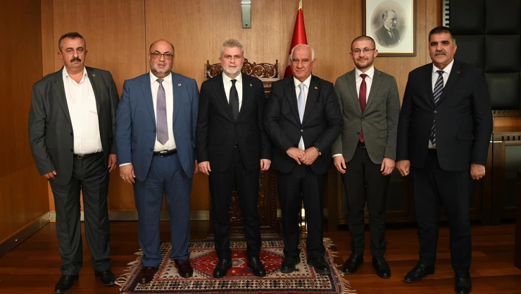 4 ilçenin belediye başkanları, Kahramanmaraş için tek yürek oldular