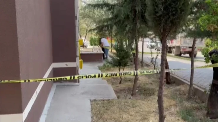 4. kattan düşen çocuk ağır yaralandı