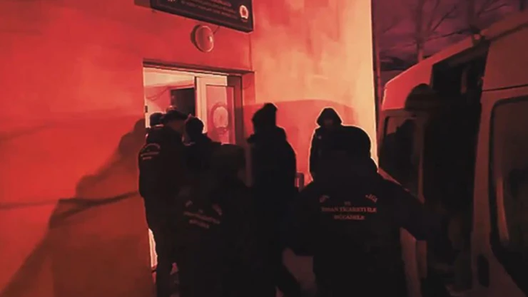 42 göçmen kaçakçısı yakalandı