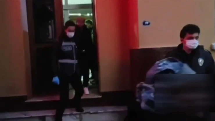 55 göçmen kaçakçılığı organizatörü kıskıvrak yakalandı