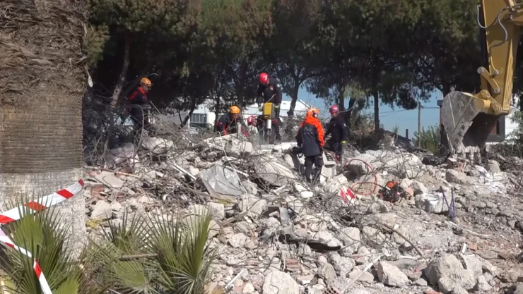 6,6'lık deprem senaryosu gerçeği aratmadı! Binlerce personel görev aldı