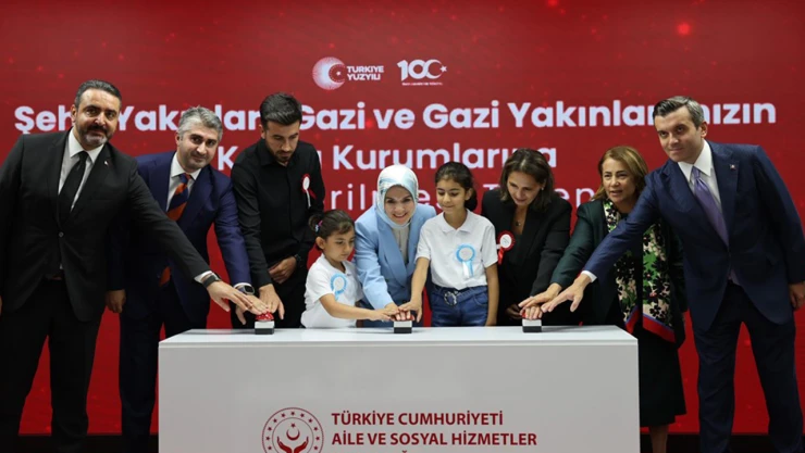 729 şehit ve gazi yakını kamuya atandı