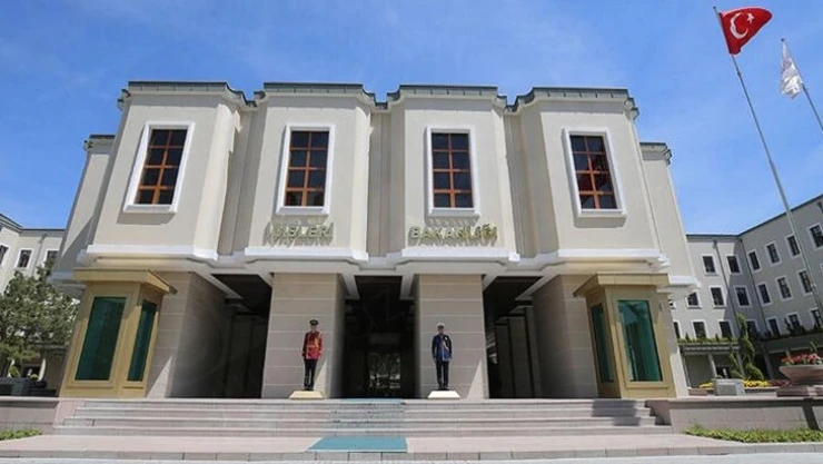 81 İl Valiliğine 'Koranavirüs Salgını' konulu ek genelge gönderdi