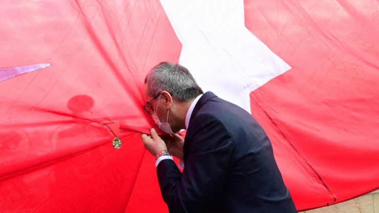 Başkan Güngör: Maraş'tan yükselen korkma sözü Anadolu'ya ilham olmuştur